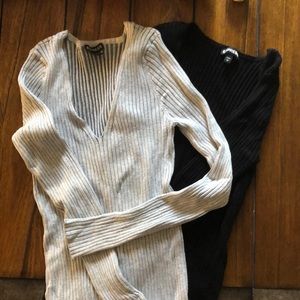 Express sweaters set of 2